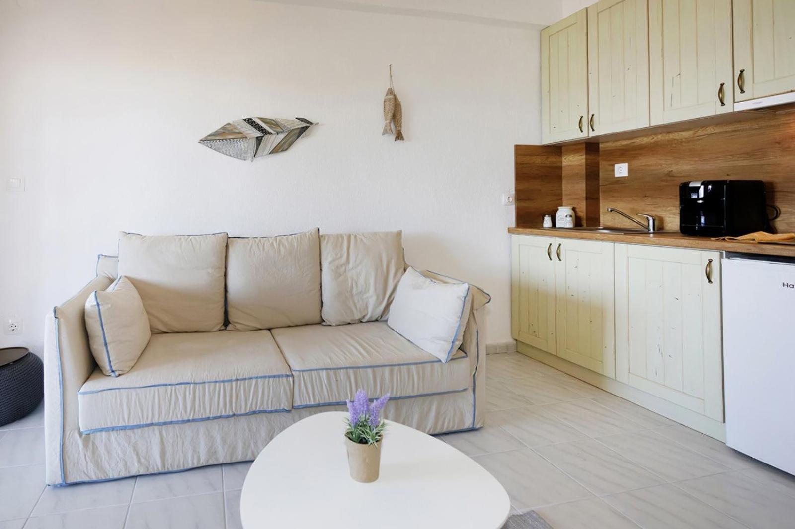Nikiti Seafront Blue Apartamento Exterior foto